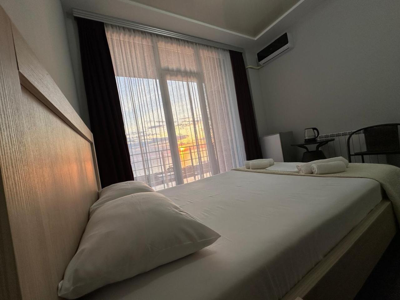 Guest House 99 Batumi Exterior photo